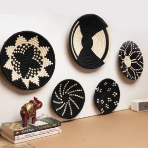 Set of 5 Sabai Grass Wall Plates – Black & Natural